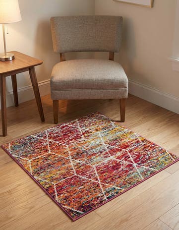 3' x 3' Lattice Frieze Square Rug