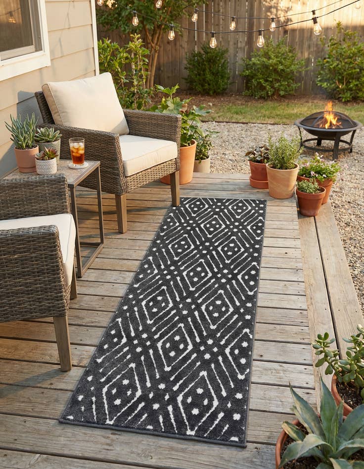Detail image of 2' x 6' Washable Sabrina Soto Ella Indoor / Outdoor Runner Rug