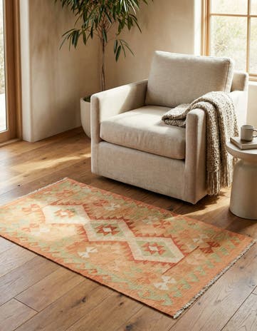2' 9 x 4' 3 Hand Woven Kilim Waziri Wool Rug