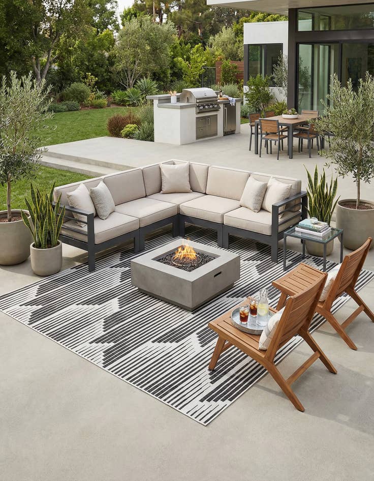 Detail image of 12' x 12'  Washable Modern Indoor / Outdoor Square Rug
