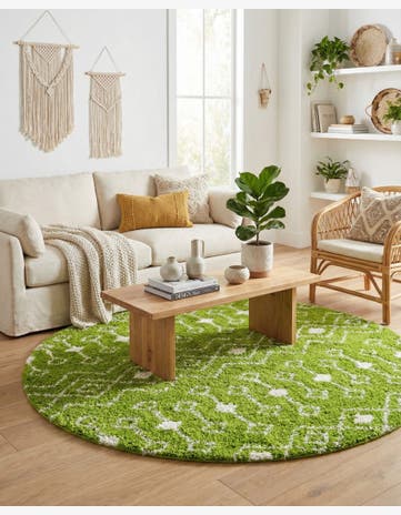 7' 10 x 7' 10 Moroccan Trellis Shag Round Rug