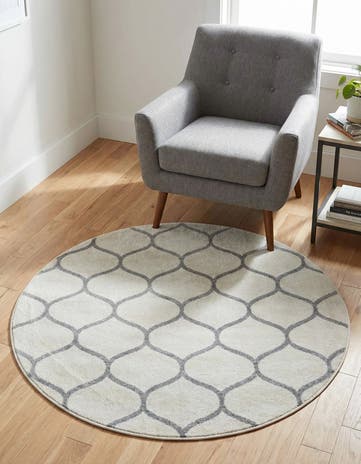 Ivory Lattice Frieze Round Rug