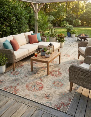 6' x 9' Easy-Clean Botanical Indoor / Outdoor Rug