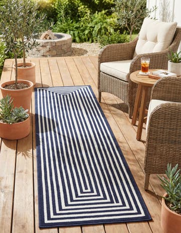 Navy Blue Easy-Clean Sabrina Soto Prescott Indoor / Outdoor Runner Rug