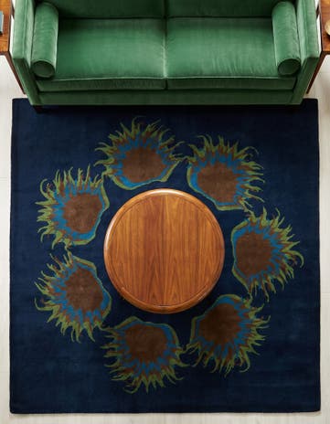 7' 6 x 7' 7 Luna Square Rug