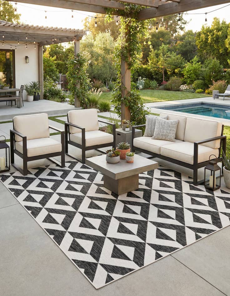 Detail image of 7' 10 x 10'  Washable Jill Zarin Napa Indoor / Outdoor Rug