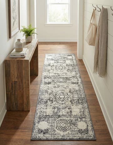 Ivory Bexley Runner Rug