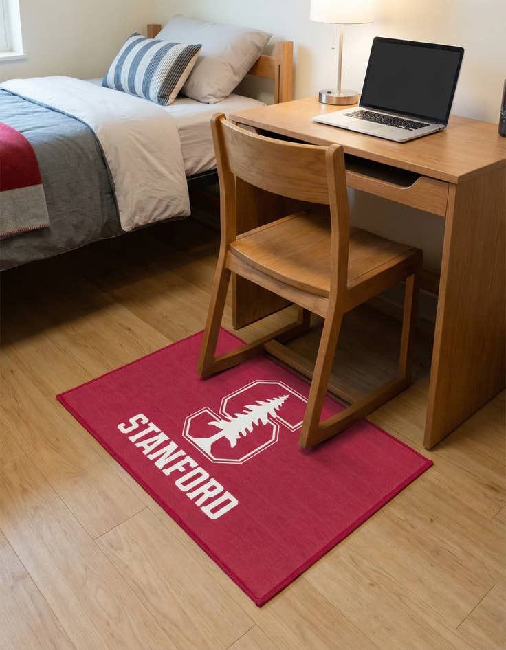 Detail image of 1' 7 x 2' 5 College Collection Rug