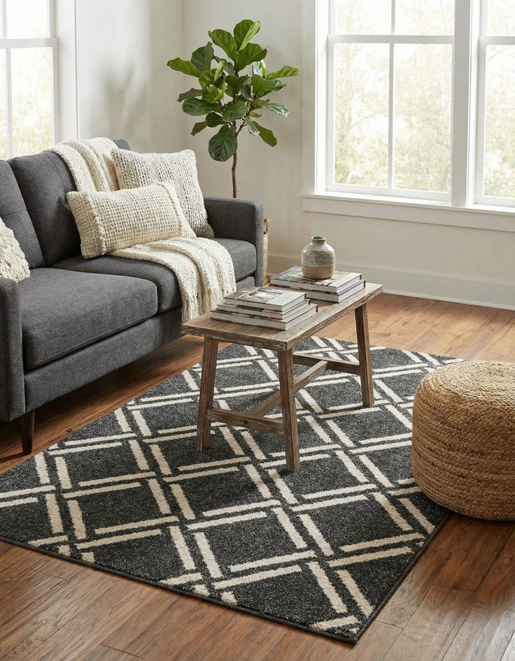 Detail image of 3' 3 x 5' 3 Lattice Rug