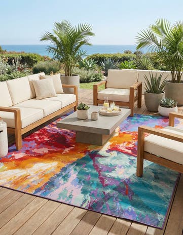 7' 10 x 10' Easy-Clean Modern Indoor / Outdoor Rug