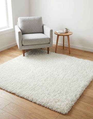 White Zermatt Shag Square Rug