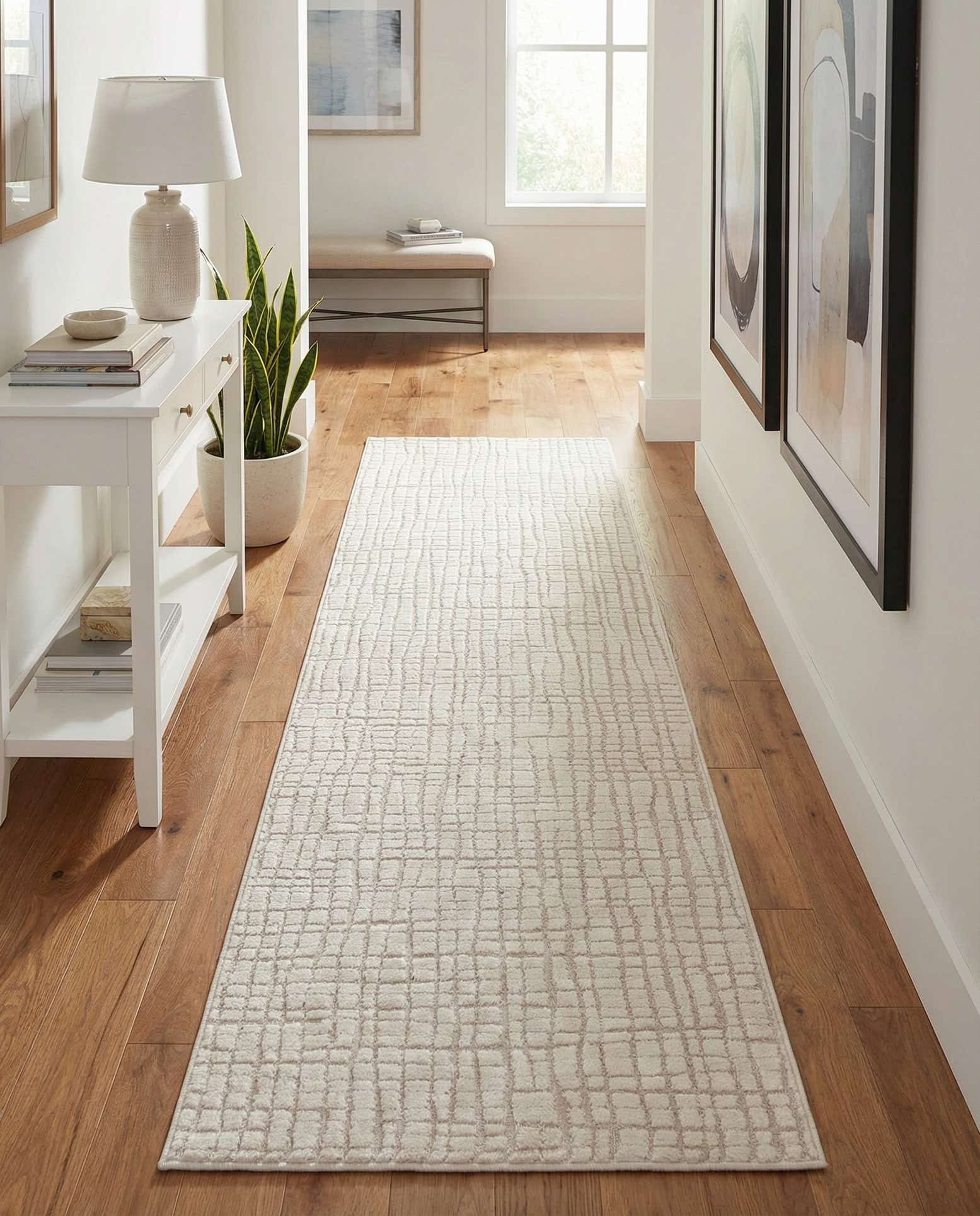 2' 7 x 12' Textura Designer Runner Rug