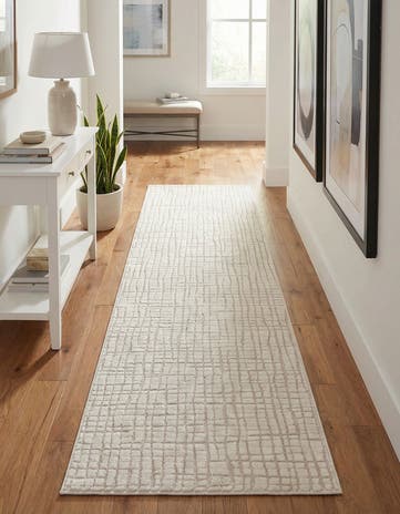 2' 7 x 12' Textura Designer Runner Rug