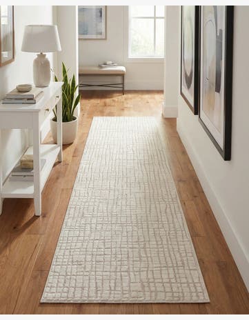 2' 7 x 12' Textura Designer Runner Rug