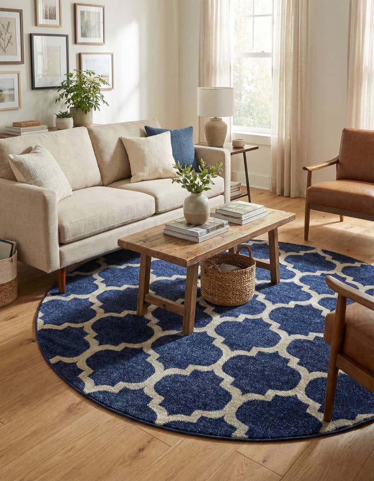 Detail image of 6' x 6' Lattice Round Rug