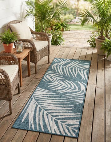 2' x 5' Easy-Clean Botanical Indoor / Outdoor Runner Rug