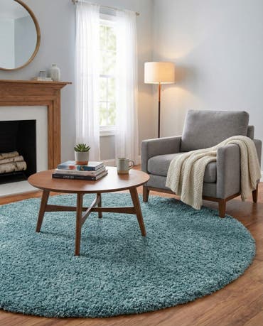  7' x 7' Solid Shag Round Rug