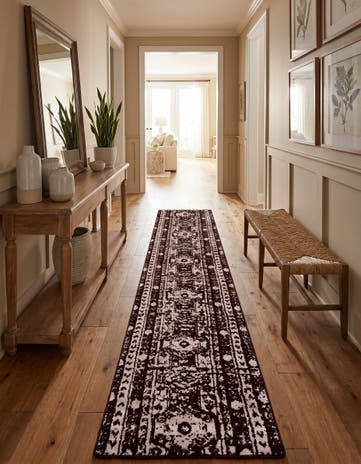 Black and White Oregon Runner Rug