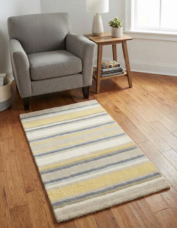 2' 8 x 4' 10 Luna Wool Rug