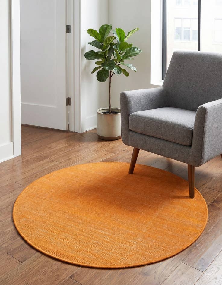 Detail image of 3' 7 x 3' 7 SoHo Round Rug