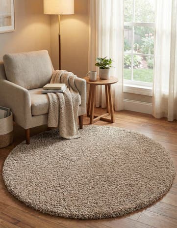 5' 3 x 5' 3 Solid Shag Round Rug