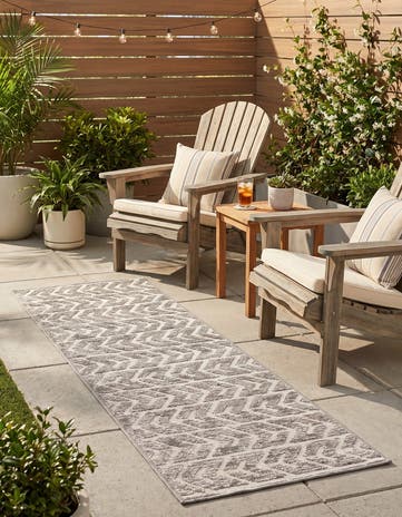 Beige Easy-Clean Sabrina Soto Aston Indoor / Outdoor Runner Rug