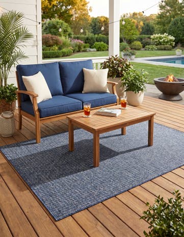 5' 3 x 8' Easy-Clean Checkered Indoor / Outdoor Rug