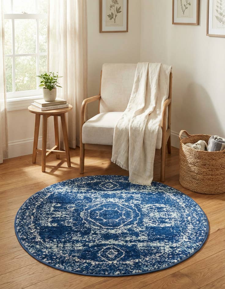 Detail image of 3' x 3' Bexley Round Rug