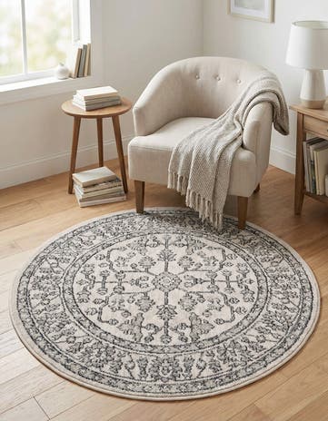 3' 3 x 3' 3 Eco Traditional Round Rug