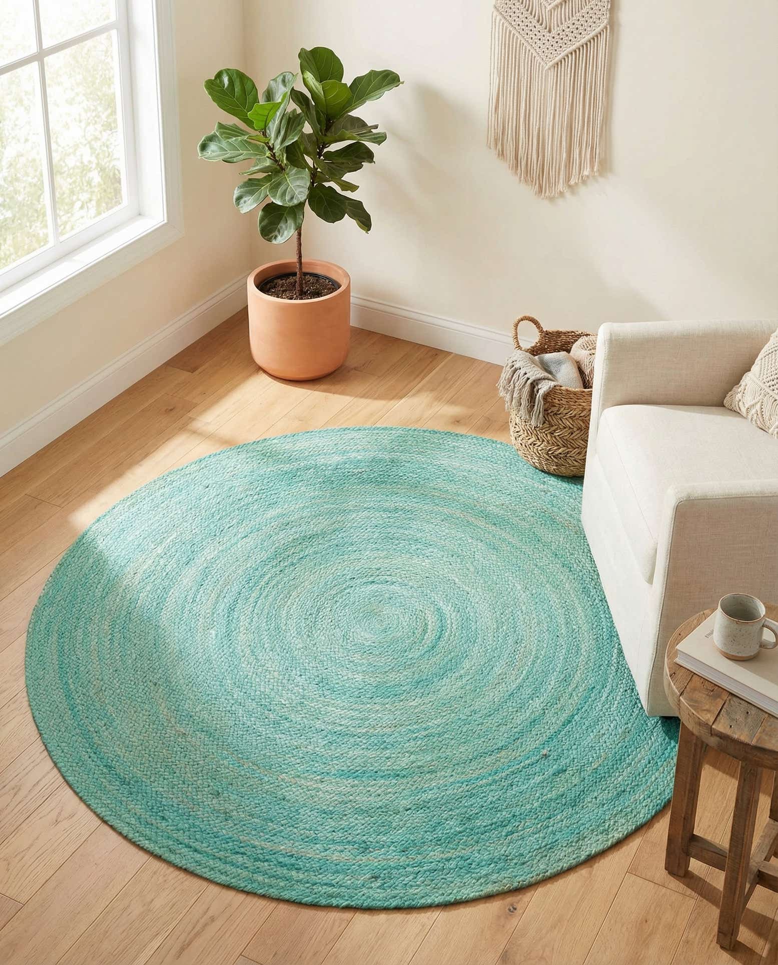 5' 1 x 5' 1 Handmade Braided Jute Round Rug