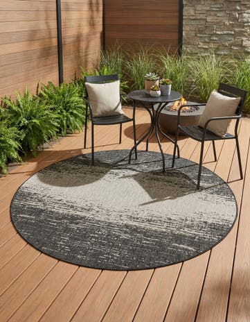 7' 10 x 7' 10 Easy-Clean Modern Indoor / Outdoor Round Rug