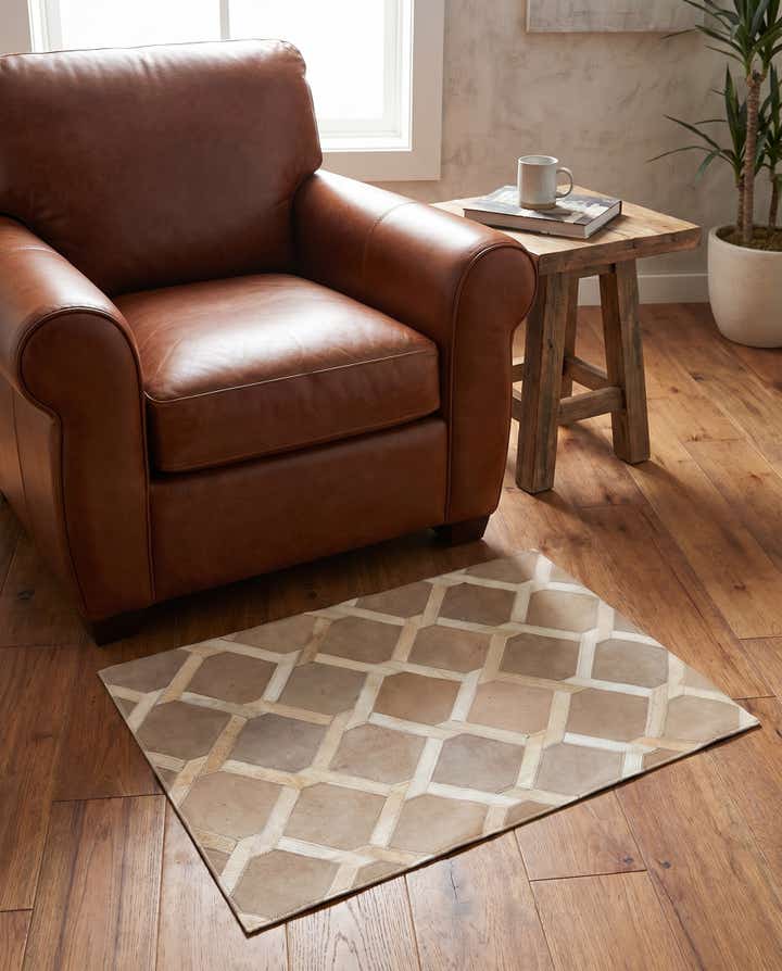 2' x 3' Cowhide Leather Rug