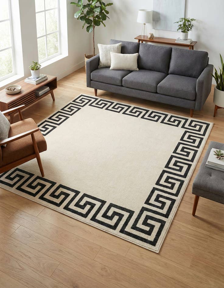 Detail image of 7' 10 x 7' 10 Hera Square Rug