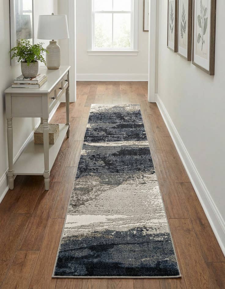 Detail image of 2' 7 x 12' Oslo Runner Rug