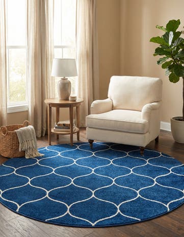 7' x 7' Lattice Frieze Round Rug