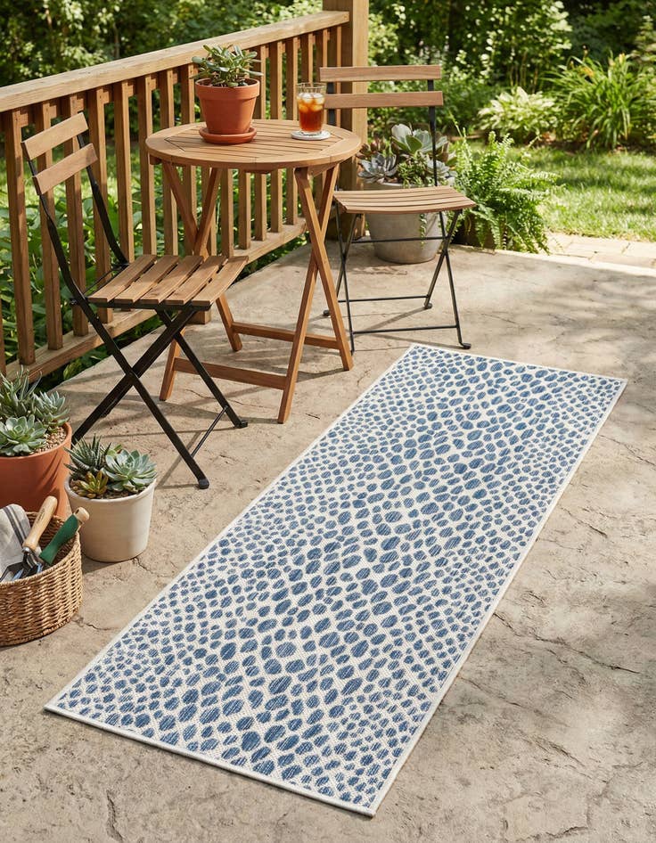Detail image of 2' x 5' 3 Easy-Clean Jill Zarin Cape Town Indoor / Outdoor Runner Rug
