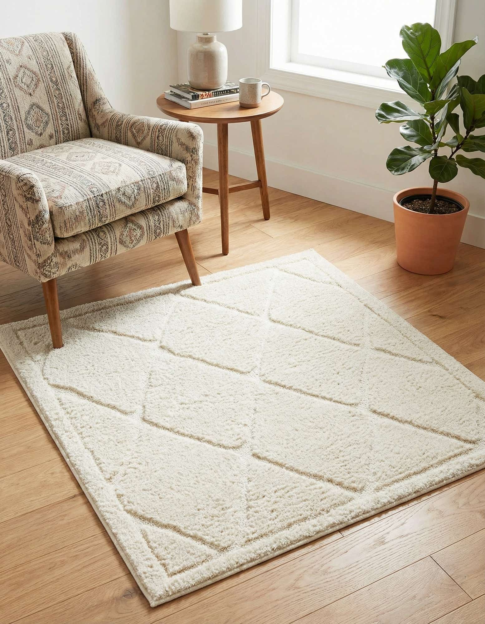 4' x 4' Lattice Shag Square Rug