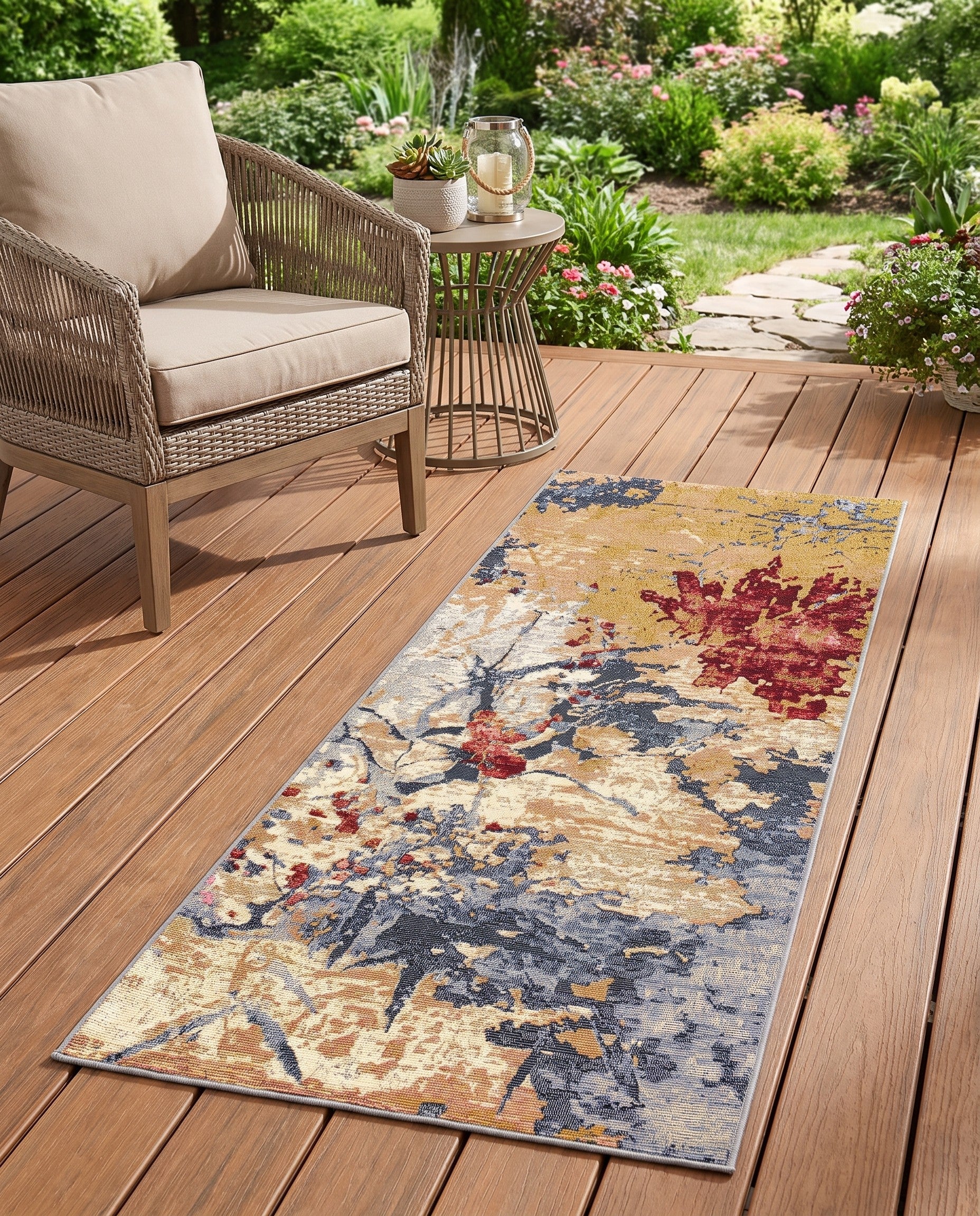 2' x 5' Easy-Clean Modern Indoor / Outdoor Runner Rug
