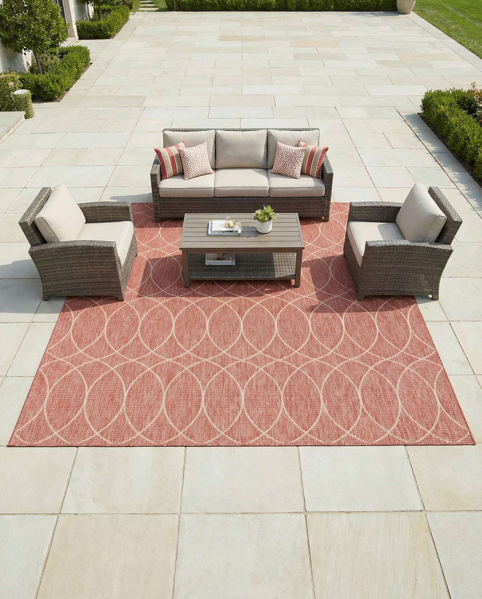 10' x 10' Easy-Clean Trellis Indoor / Outdoor Square Rug
