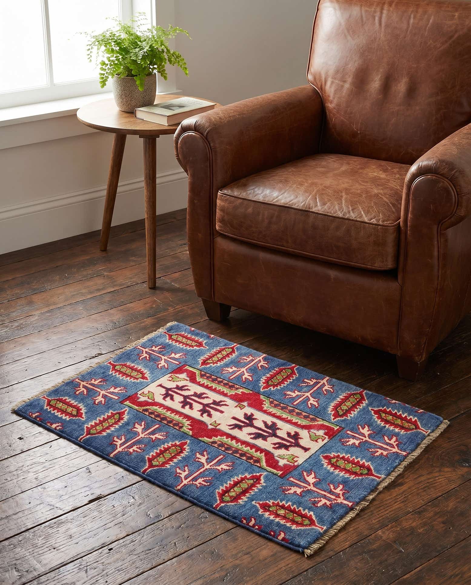 2' x 3' Hand Knotted Kazak Rug