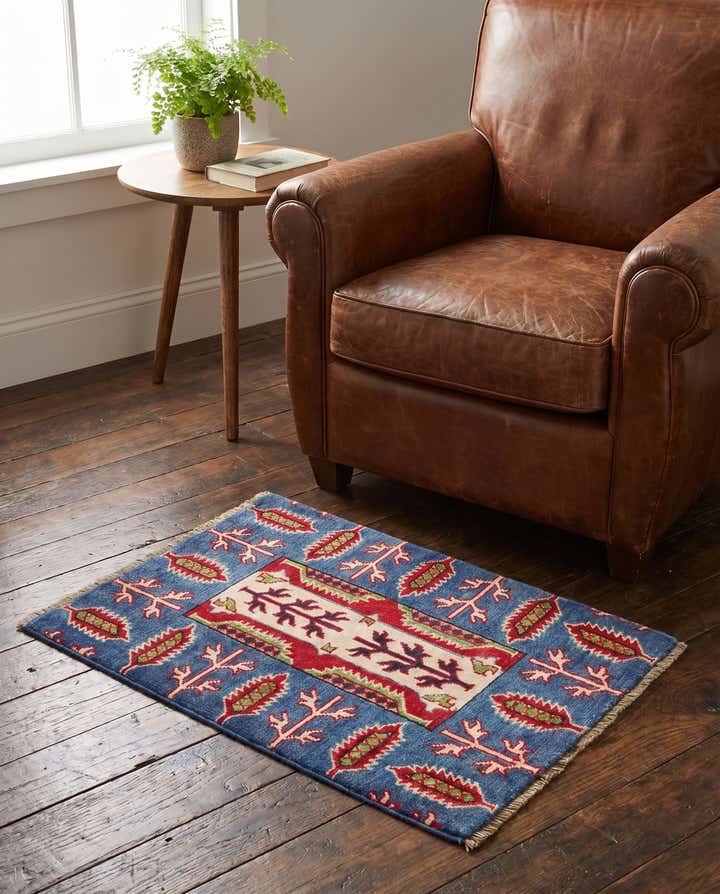 2' x 3' Hand Knotted Kazak Rug