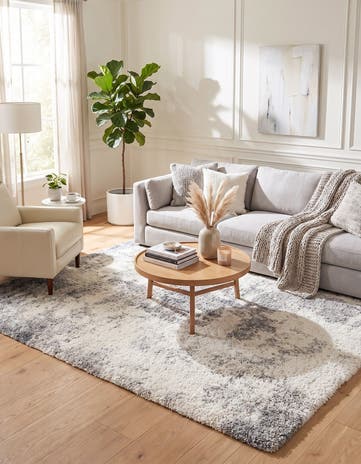 7' 10 x 10' Soft Touch Shag Rug