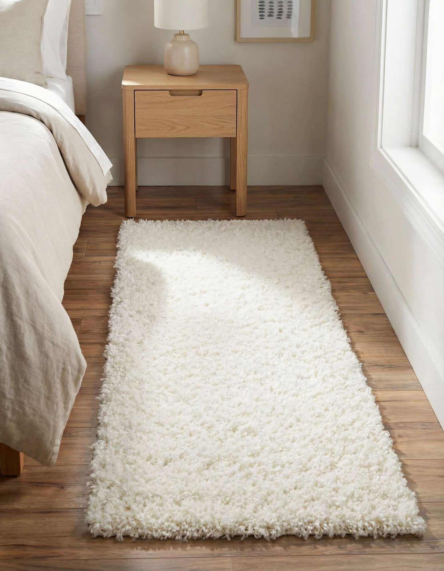 2' x 4' Solid Shag Runner Rug