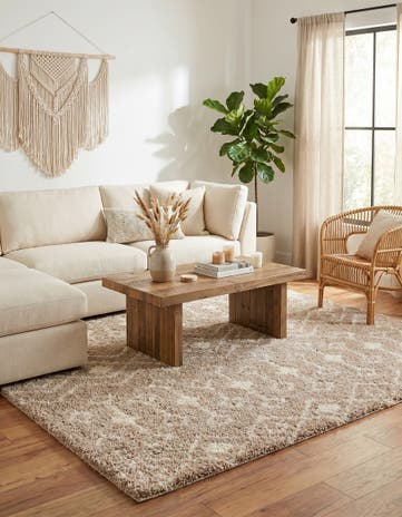 7' 10 x 7' 10 Moroccan Trellis Shag Square Rug