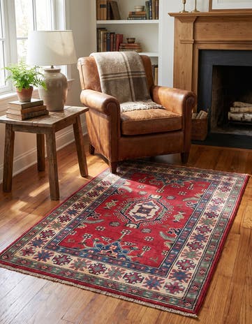 2' 8 x 4' 2 Hand Knotted Kazak Rug