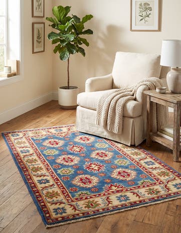 2' 8 x 4' Hand Knotted Kazak Rug