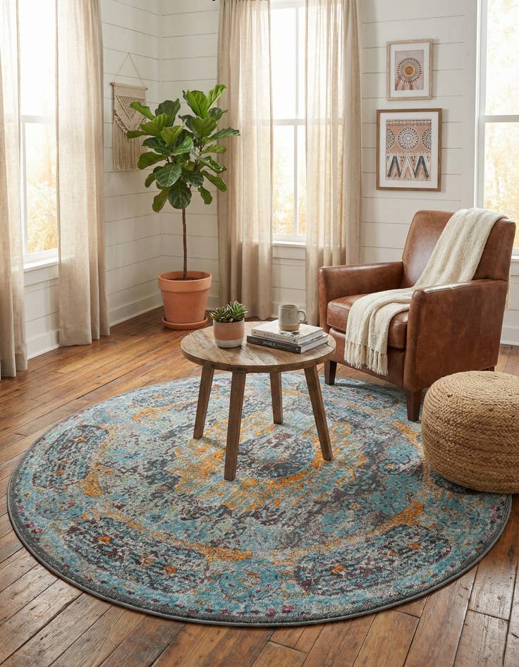 Detail image of 5' 5 x 5' 5 Santiago Round Rug