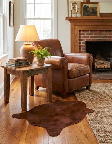 2' 2 x 2' 11 Cowhide Leather Rug