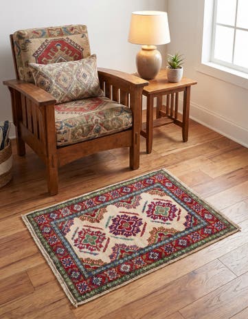 2' x 3' 1 Hand Knotted Kazak Rug