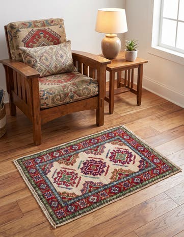 2' x 3' 1 Hand Knotted Kazak Rug